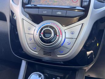 Hyundai ix20 1.6 Premium Nav Auto Euro 6 5dr