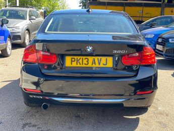 BMW 3 Series 2.0 320i Luxury Auto Euro 6 (s/s) 4dr
