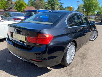 BMW 3 Series 2.0 320i Luxury Auto Euro 6 (s/s) 4dr
