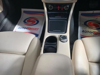 Mercedes-Benz GLA 1.6 GLA200 SE (Executive) 7G-DCT Euro 6 (s/s) 5dr