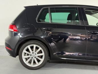 Volkswagen Golf 2.0 TDI BlueMotion Tech GT DSG Euro 6 (s/s) 5dr