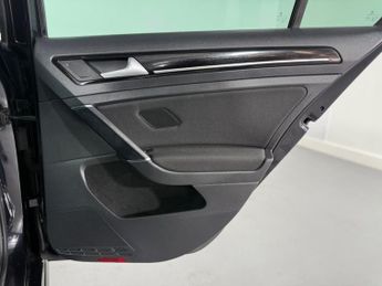 Volkswagen Golf 2.0 TDI BlueMotion Tech GT DSG Euro 6 (s/s) 5dr