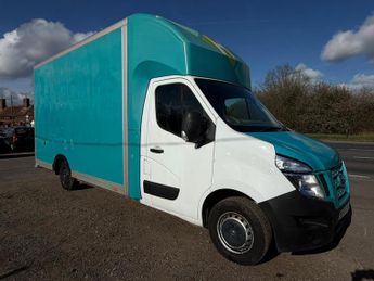 Nissan NV400 2.3 dCi 35 SE Platform Cab FWD L3 Euro 6 2dr