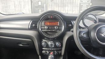 MINI Hatch 1.5 Cooper Auto Euro 6 (s/s) 5dr