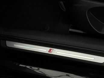 Audi A3 2.0 TDI Black Edition S Tronic Euro 6 (s/s) 4dr