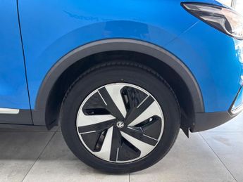 MG MG ZS 51.1kWh Trophy Auto 5dr