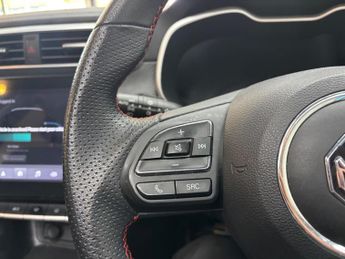 MG MG ZS 51.1kWh Trophy Auto 5dr