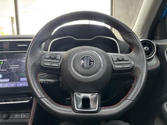 MG MG ZS 51.1kWh Trophy Auto 5dr