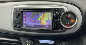 Toyota Yaris 1.5 VVT-h Trend CVT Euro 5 5dr