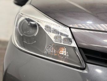 Toyota Yaris 1.5 VVT-h Trend CVT Euro 5 5dr