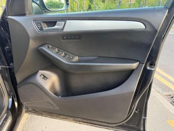 Audi Q5 2.0 TFSI S line S Tronic quattro Euro 5 5dr