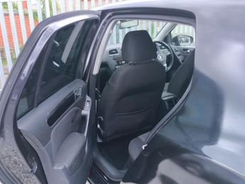 Volkswagen Golf 1.6 TDI Match DSG Euro 5 5dr