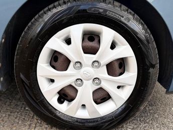 Hyundai i10 1.2 SE Auto Euro 5 5dr