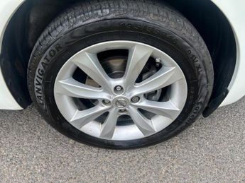 Nissan Note 1.2 DIG-S Tekna XTRON Euro 6 (s/s) 5dr