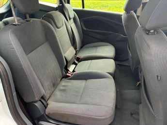 Ford Grand C-Max 2.0 TDCi Zetec Powershift Euro 5 5dr