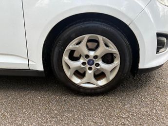 Ford Grand C-Max 2.0 TDCi Zetec Powershift Euro 5 5dr