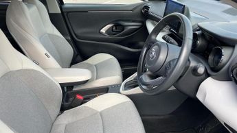 Toyota Yaris 1.5 VVT-h Excel E-CVT Euro 6 (s/s) 5dr