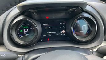 Toyota Yaris 1.5 VVT-h Excel E-CVT Euro 6 (s/s) 5dr