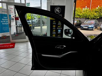 BMW 3 Series 2.0 330e 12kWh Sport Pro Touring Auto Euro 6 (s/s) 5dr