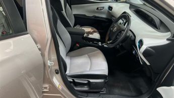 Toyota Prius 1.8 VVT-h Business Edition CVT Euro 6 (s/s) 5dr