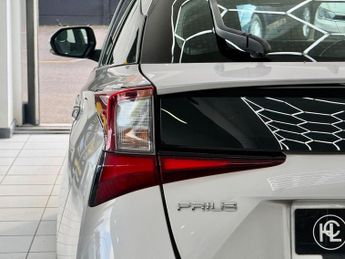 Toyota Prius 1.8 VVT-h Business Edition CVT Euro 6 (s/s) 5dr