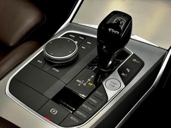 BMW 3 Series 2.0 330e 12kWh M Sport Touring Auto Euro 6 (s/s) 5dr