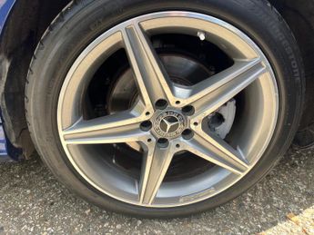 Mercedes-Benz C Class 2.1 C220d AMG Line (Premium Plus) G-Tronic+ Euro 6 (s/s) 5dr