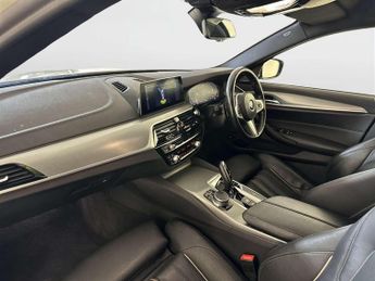 BMW 5 Series 2.0 520d MHT M Sport Touring 5dr Diesel Hybrid Auto Euro 6 (s/s)
