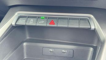 Audi A3 1.4 TFSIe 40 Sport Sportback S Tronic Euro 6 (s/s) 5dr 13kWh