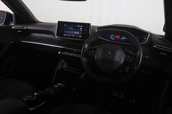 Peugeot E-2008 50kWh Allure Premium + Auto 5dr (7kW Charger)