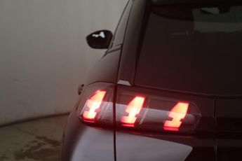 Peugeot E-2008 50kWh GT Auto 5dr (7kW Charger)