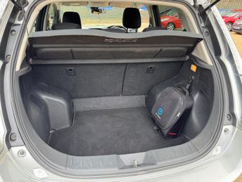 Nissan Leaf 24kWh Acenta Auto 5dr