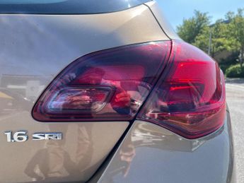 Vauxhall Astra 1.6 16v SRi Auto Euro 5 5dr