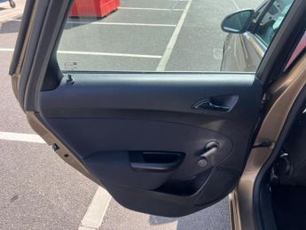 Vauxhall Astra 1.6 16v SRi Auto Euro 5 5dr
