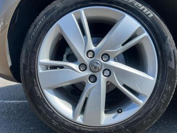 Vauxhall Astra 1.6 16v SRi Auto Euro 5 5dr