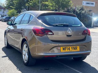 Vauxhall Astra 1.6 16v SRi Auto Euro 5 5dr