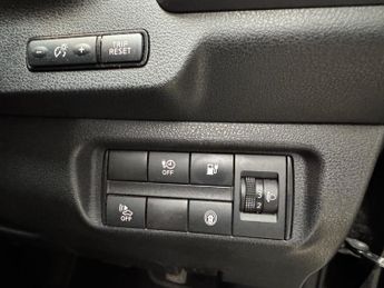 Nissan Leaf 40kWh Acenta Auto 5dr