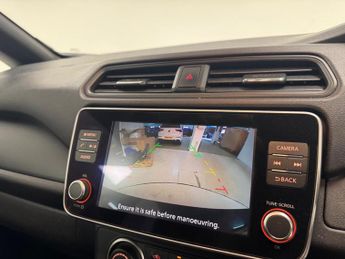 Nissan Leaf 40kWh Acenta Auto 5dr