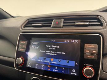 Nissan Leaf 40kWh Acenta Auto 5dr