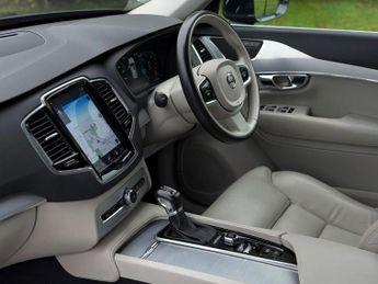 Volvo XC90 2.0 D5 PowerPulse Momentum Pro Auto 4WD Euro 6 (s/s) 5dr