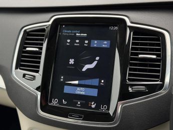 Volvo XC90 2.0 D5 PowerPulse Momentum Pro Auto 4WD Euro 6 (s/s) 5dr