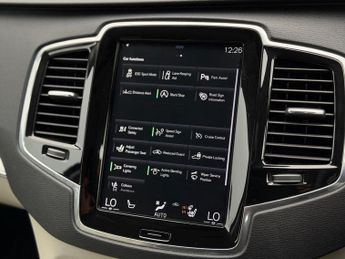 Volvo XC90 2.0 D5 PowerPulse Momentum Pro Auto 4WD Euro 6 (s/s) 5dr