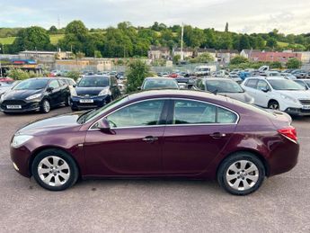 Vauxhall Insignia 2.0 CDTi SE Nav Hatchback 5dr Diesel Auto Euro 5 (160 ps)