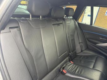 BMW 3 Series 2.0 318d M Sport Touring Auto Euro 6 (s/s) 5dr