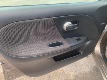 Nissan Note 1.6 16v SVE 5dr