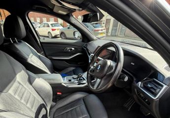 BMW 3 Series 2.0 330e 12kWh M Sport Auto Euro 6 (s/s) 4dr