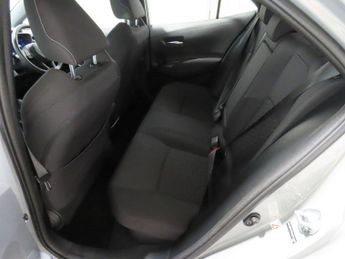 Toyota Corolla 1.8 VVT-h Icon CVT Euro 6 (s/s) 5dr