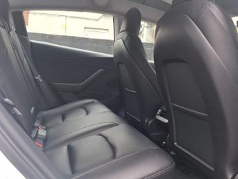 Tesla Model 3 (Dual Motor) Long Range Auto 4WDE 4dr