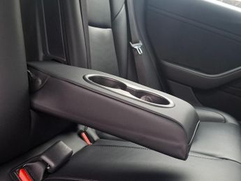 Tesla Model 3 (Dual Motor) Long Range Auto 4WDE 4dr
