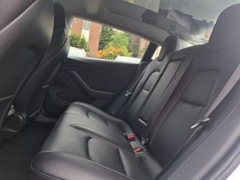 Tesla Model 3 (Dual Motor) Long Range Auto 4WDE 4dr